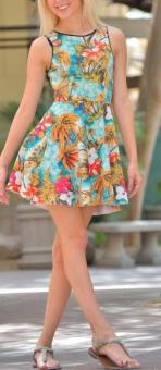 Natali 21 mlada radodajka TROGIR
