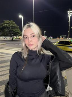 Dođi i provedi se sa mnom u potpunoj diskreciji seks kamera australia