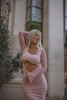 Dostupanna sam za diskretne i plaćene susrete