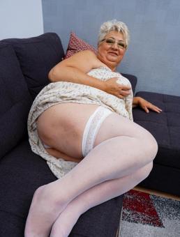 RUŽA BISTRICA ZOVI 064605500 ŠALJI SMS vidi opis