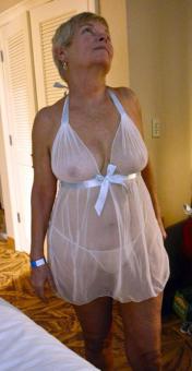 ĐINA OPATIJA ZOVI 064654654 ŠALJI SMS vidi opis