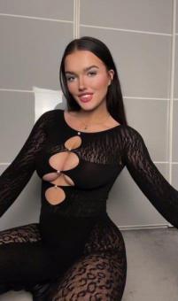 ljubavi moje dostupan sam da vas zadovoljim