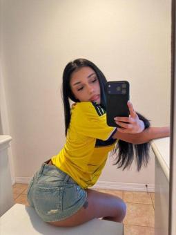 Domination and Fetishism massage at Yamillca - 6