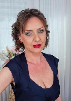MARTA ZLATAR ZOVI 064605500 ŠALJI SMS vidi opis